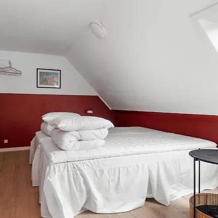 In Fej With 3 Bedrooms And Wifi Holiday home